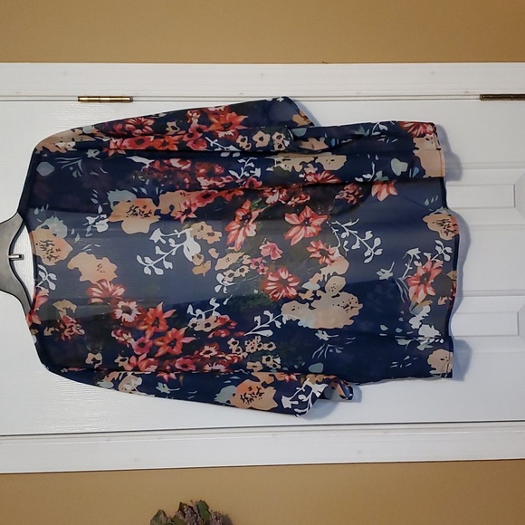 Kimono - Picture 2 of 6